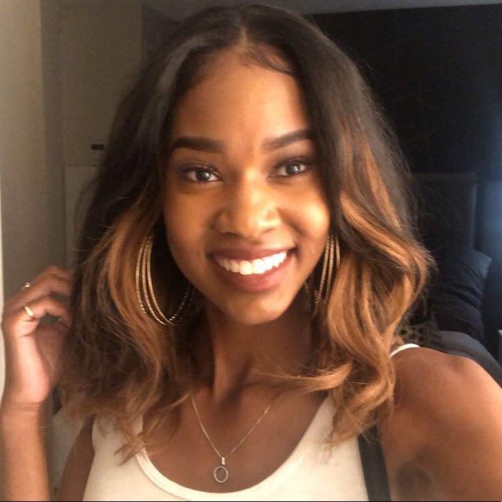 Meet your Posher, Jasmine